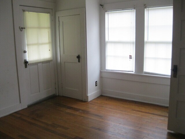 Building Photo - 413 Marietta St