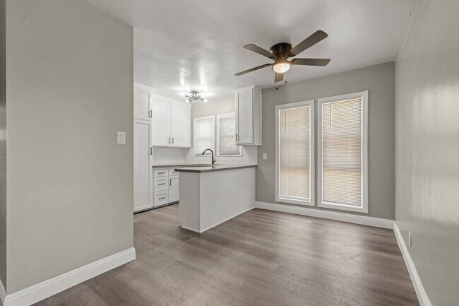 Building Photo - 4024 Gelber Pl