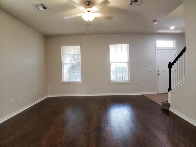 Building Photo - 8636 Powder Ridge Trl