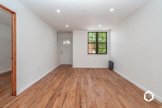 Building Photo - 93-04 177th St