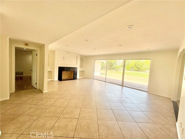 Foto del edificio - 61 E Orange Grove Ave