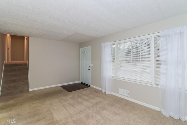 Building Photo - 1020 Tanglewood Trail