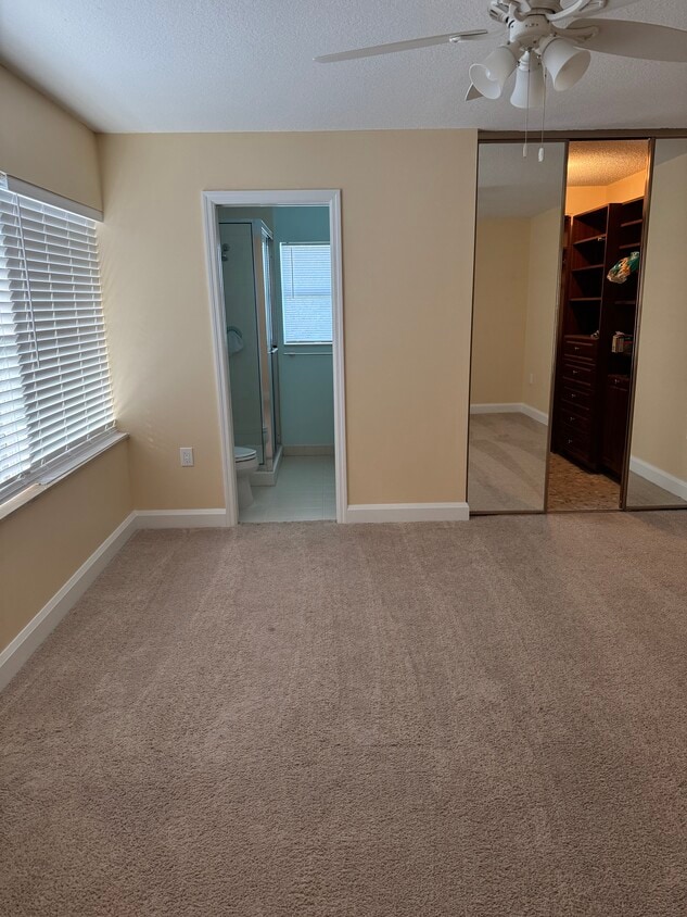 Building Photo - 3441 SW Sunset Trace Cir