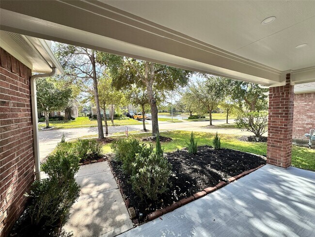 Foto del edificio - 17422 Bending Post Dr