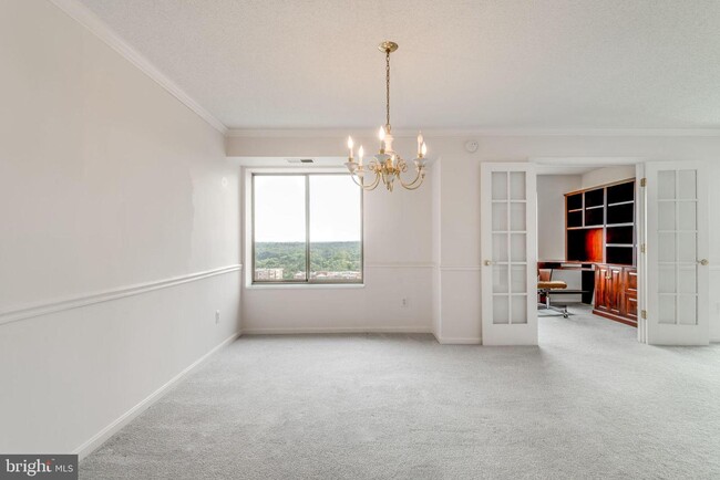 Foto del edificio - 19385 Cypress Ridge Terrace