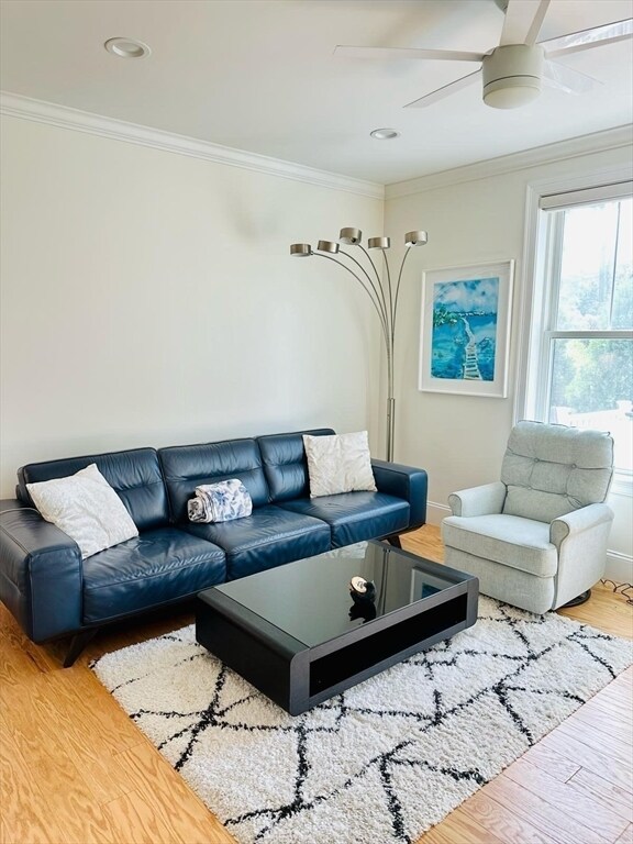 Foto del edificio - 7 Lily Pond Ln