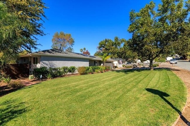 Building Photo - 1806 Wight Way