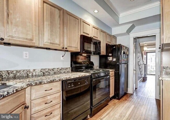 Foto del edificio - 2116 37th St NW