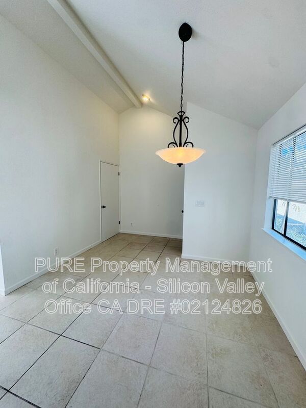 Foto del edificio - 478 N Winchester Blvd