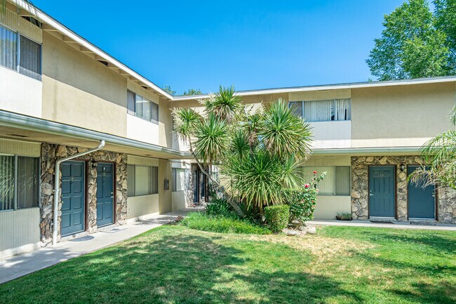 Foto del edificio - Oakhill Townehouse