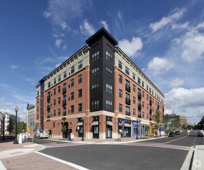 Building Photo - The Alaire Twinbrook Station Apartments