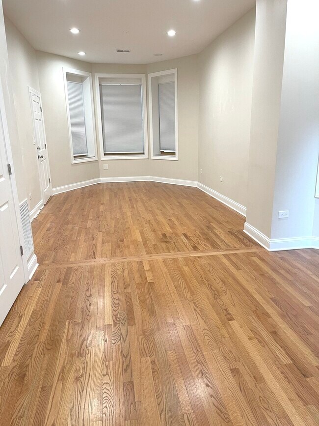 Foto del edificio - 5532 N Broadway