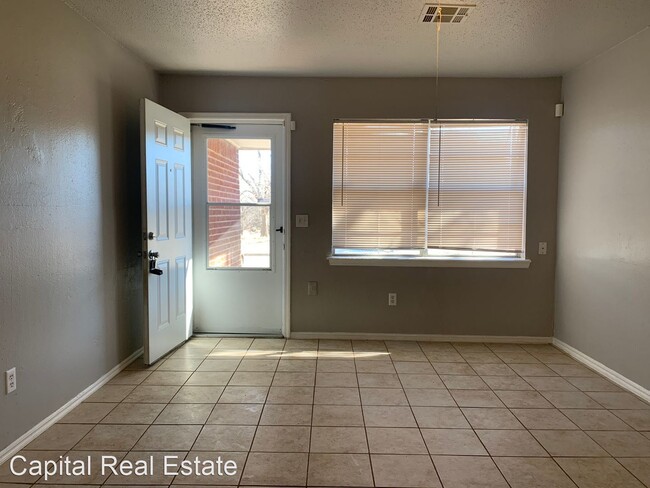 Foto del edificio - 3 br, 1.5 bath House - 1609 N. Christine Dr.