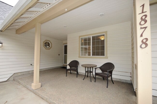 Building Photo - Best Hill Meadows Community- 3 bed 2 bath ...