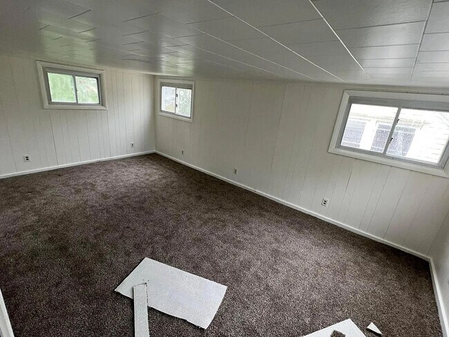 Foto del edificio - 4 Bedroom 1.5 bath house for rent