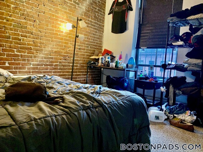 Foto del edificio - 486 Massachusetts Ave