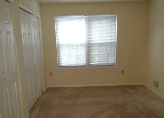 Building Photo - 1715 Breckenridge Dr