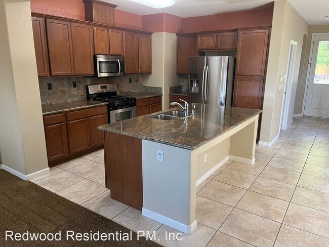 Foto del edificio - 3 br, 3 bath House - 2408 Tedeschi Drive