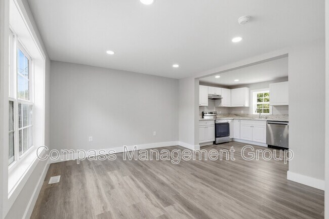 Foto del edificio - 2415 Piedmont St NW