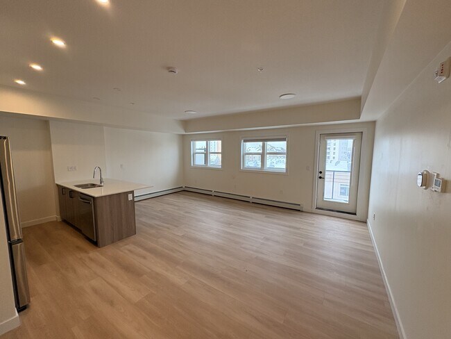 Photo du bâtiment - 8615-8108 108 St NW