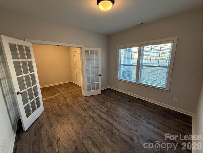 Building Photo - 114 Ryan Ln