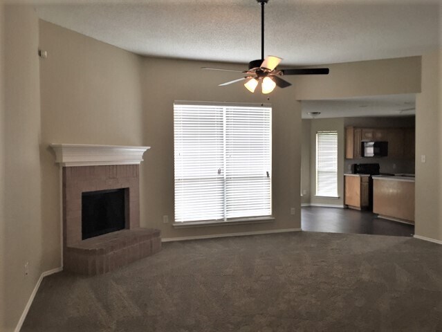 Building Photo - 7919 Mourning Dove Drive