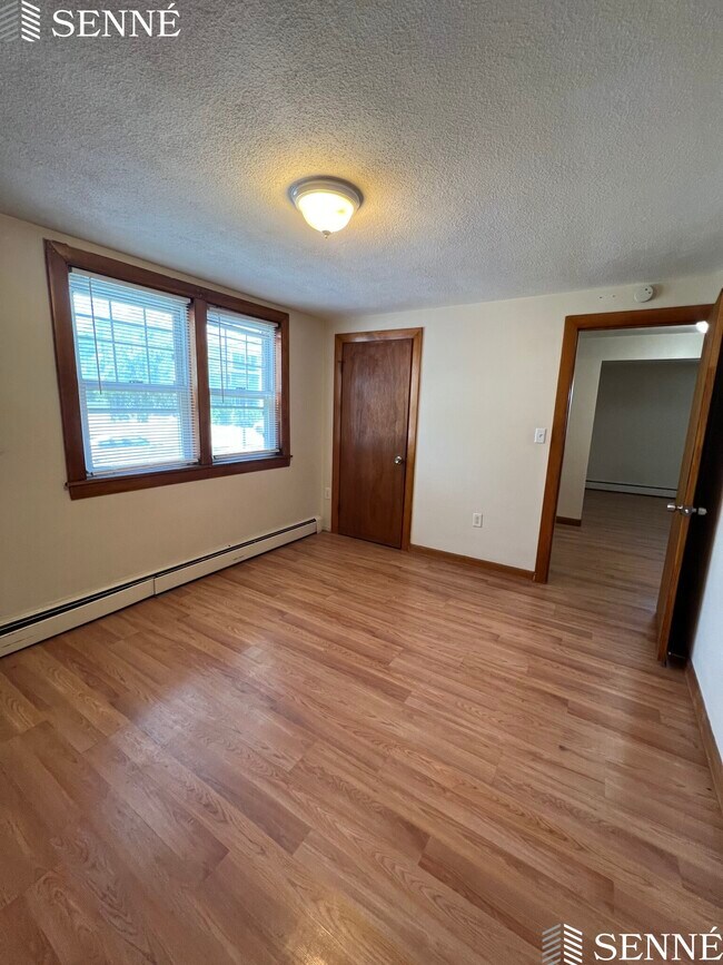 Building Photo - 100 Readville St
