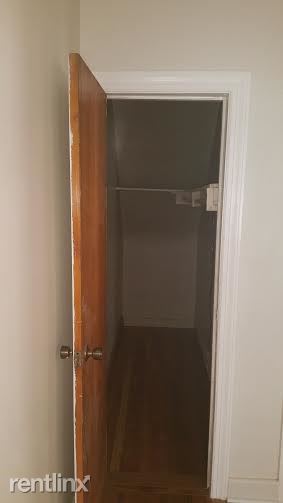 Foto del edificio - 4512 Snyder Ave