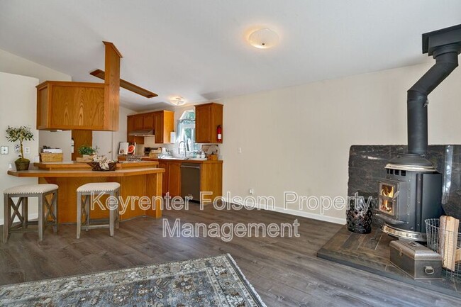 Building Photo - 2541 Deer Brush Ln
