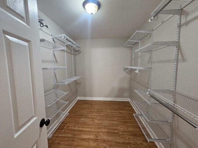 Foto del edificio - 2131 Limestone Ln
