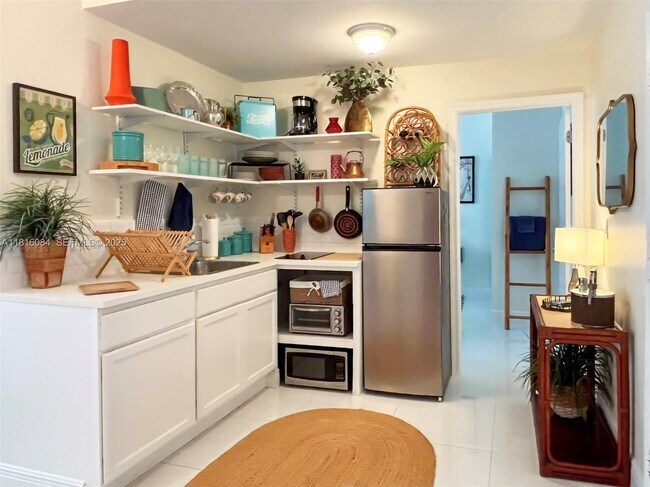 Foto del edificio - 335 Ocean Dr