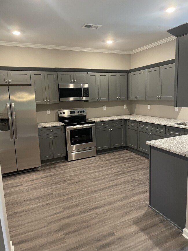Building Photo - 6810 Dharma Loop