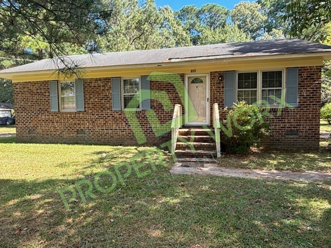 Foto principal - 3 Bedroom Home, Nashville