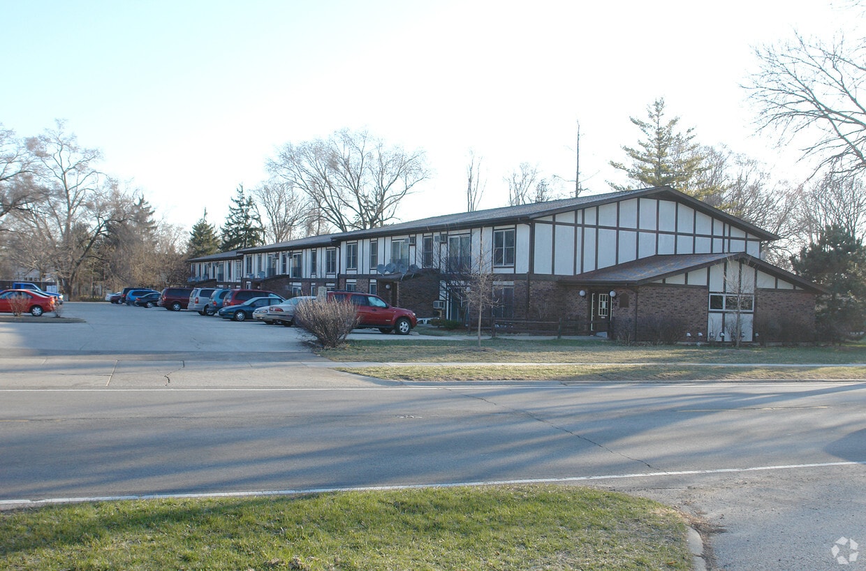 Building Photo - Sunnyside Garden Apartments