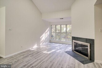 Building Photo - 3803 Green Ridge Ct