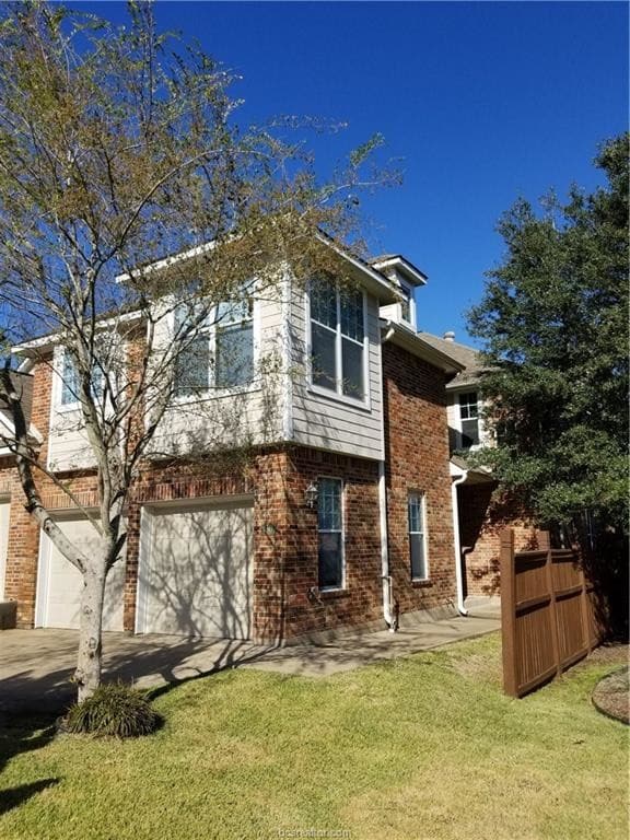 Primary Photo - 4307 Spring Hill Dr