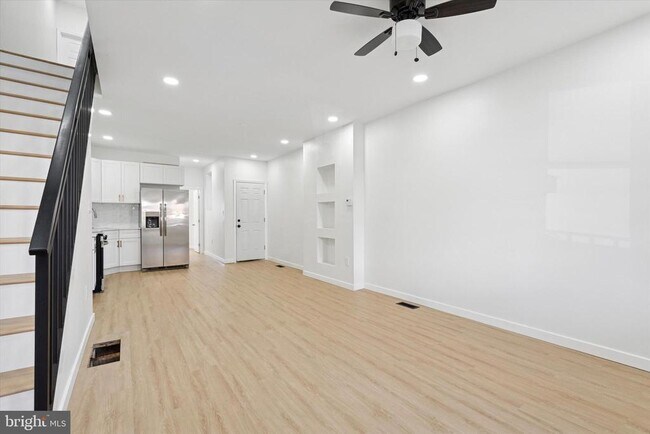 Foto del edificio - 3110 Tasker St