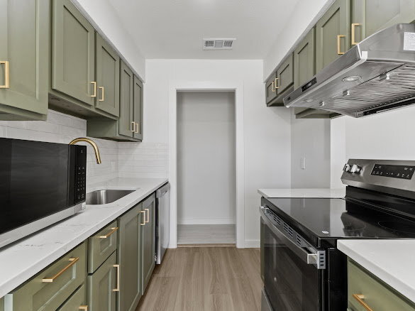 Photo - 908 Isbell Road, Fort Worth, TX 76114 - 2 BR 2 BA fourplex Apartment