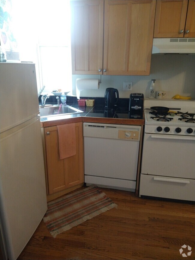 Building Photo - 337A Huntington Ave