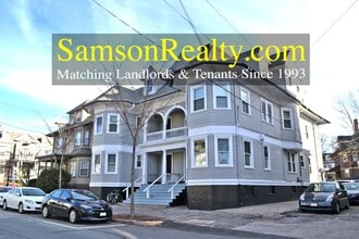 Building Photo - 351 Thayer St