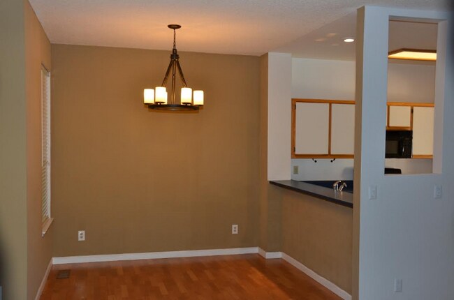 Foto del edificio - 4062 Snowshoe Ln