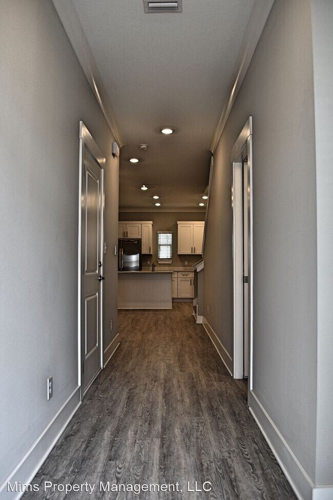 Building Photo - 3 br, 2.5 bath House - 124 Date Palm Ln