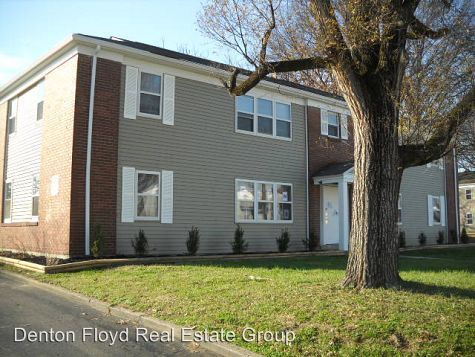 Primary Photo - 1500 Oleanda Ave