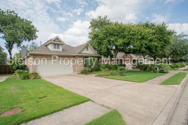 Building Photo - 11116 Sandstone Trail
