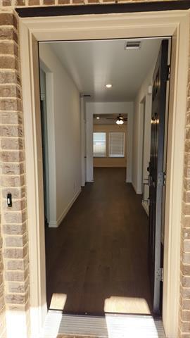 Building Photo - 5312 Locke Dr