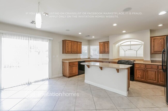 Foto del edificio - 10870 Fishers Island St