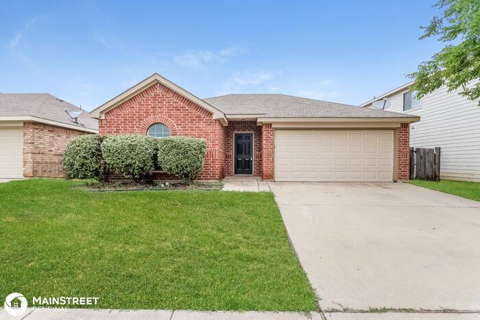 Foto principal - 1905 Belshire Ct, Fort Worth, TX 76140