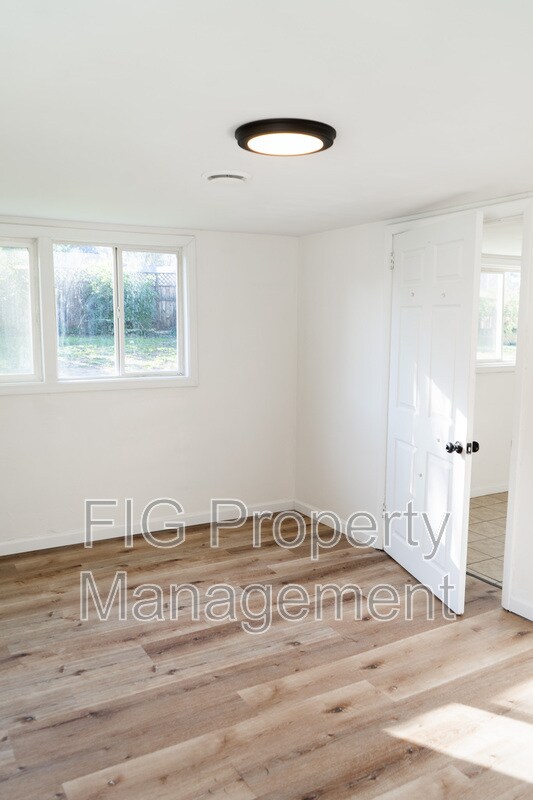 Foto del edificio - 3715 Sisk Rd NW