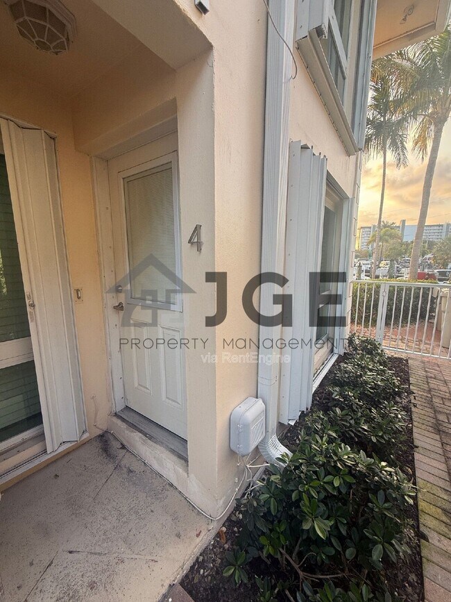 Foto del edificio - 861 SE 22nd Ave