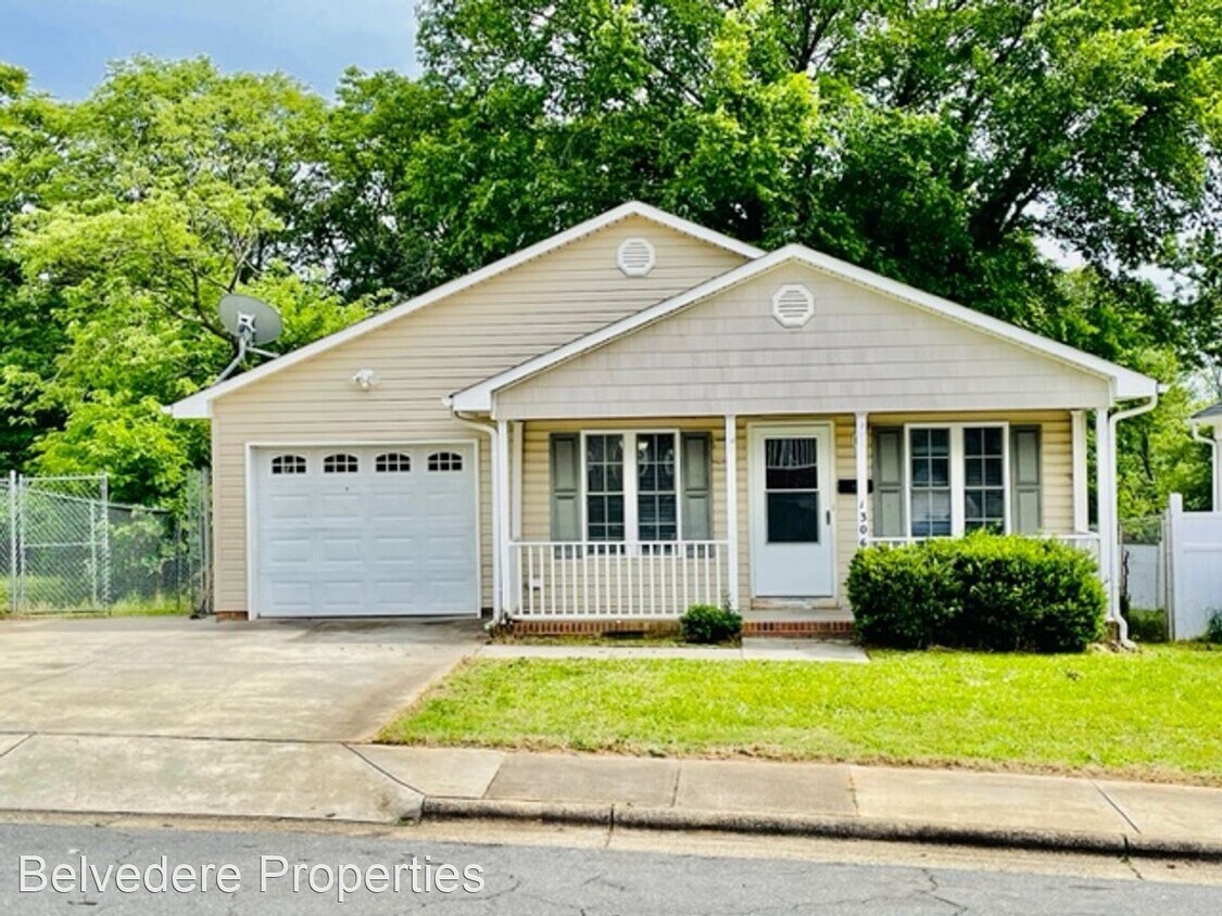 1306 Hardesty Ln, WinstonSalem, NC 27101 House Rental in Winston